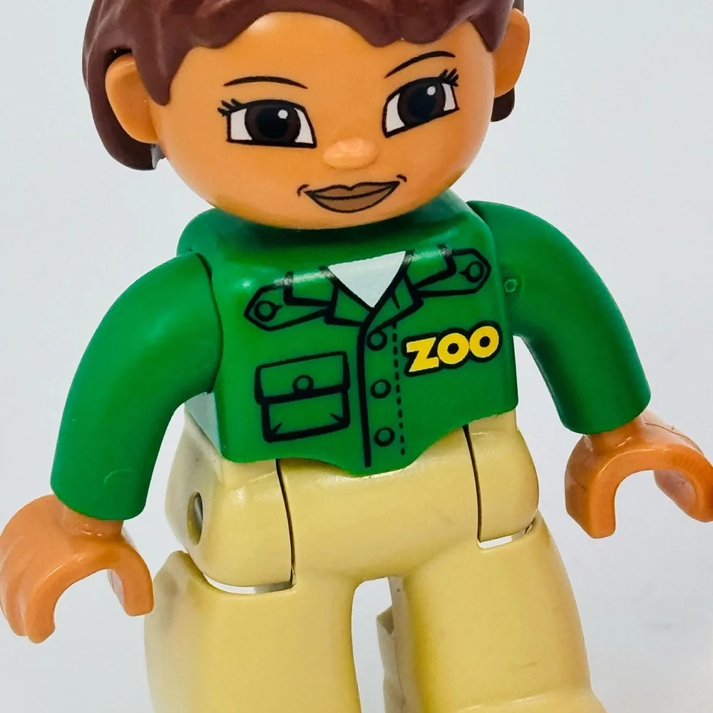 Lego Duplo Lot Boys Girls Dog Cat Circus Zoo Pilot Boy 6 Piece Toy Bundle